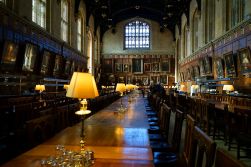 Speißesaal des Christchurch College der University of Oxford